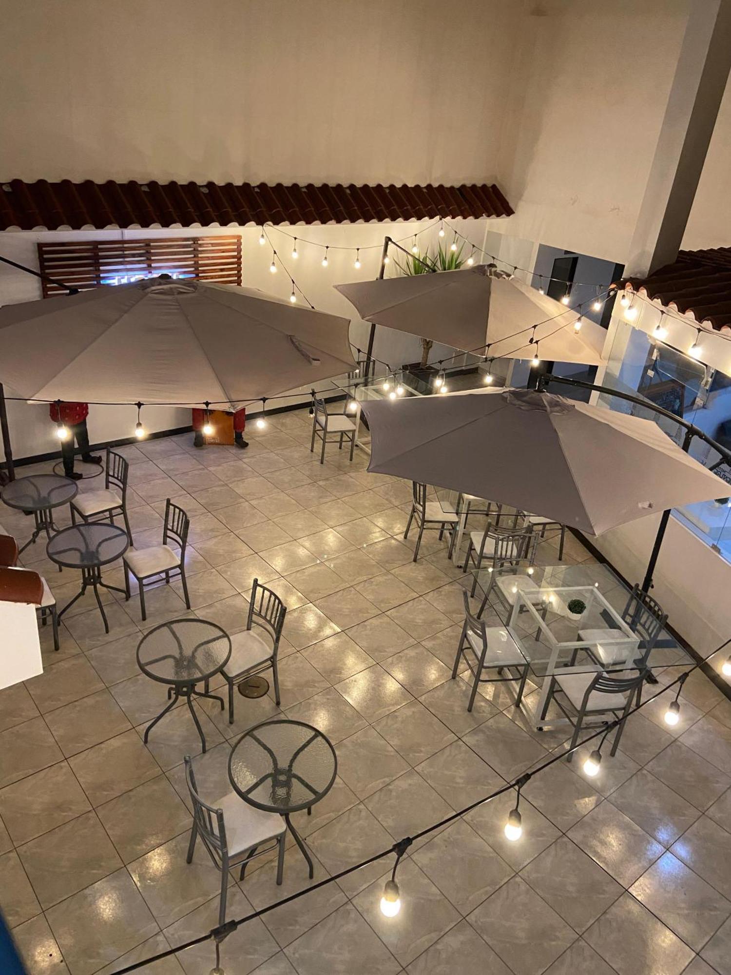 Hotel Venture Chincha Alta Extérieur photo